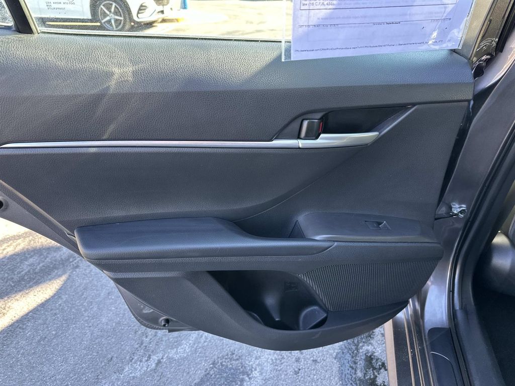 Thumbnail: 2024 Toyota Camry - 27