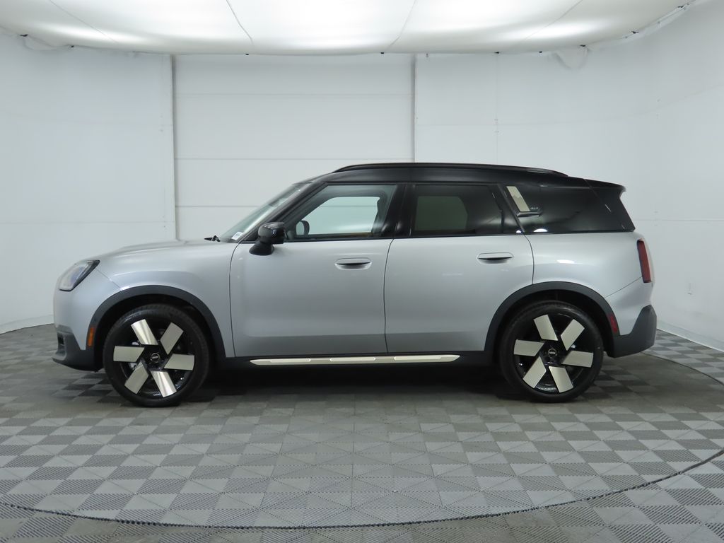 2025 MINI Cooper Countryman Base 8