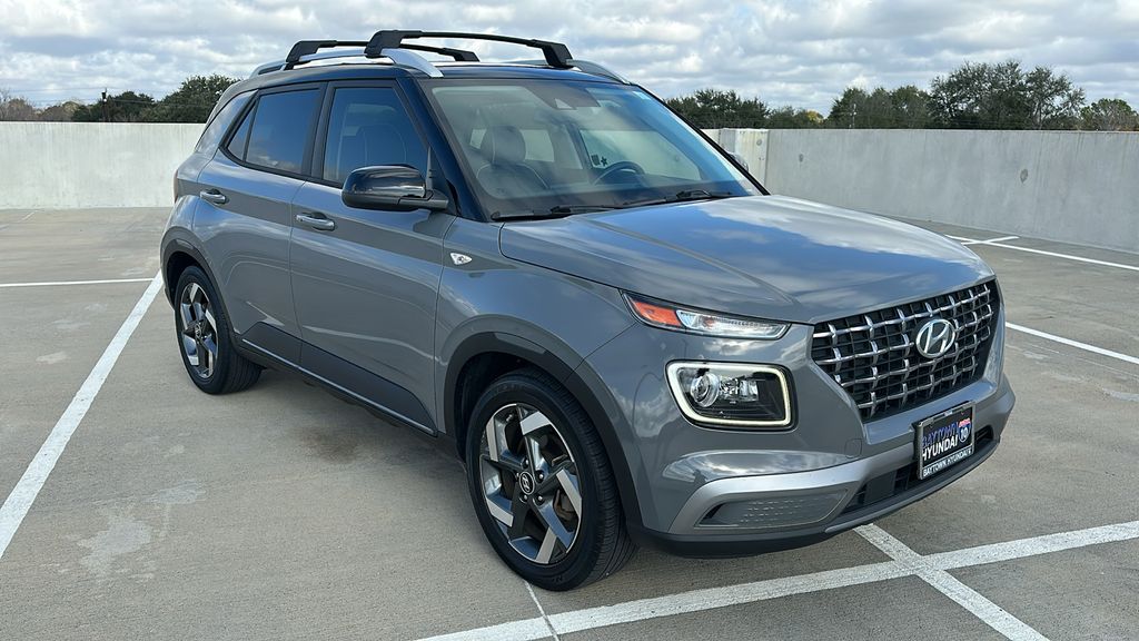 2022 Hyundai Venue Limited Gray at Baytown Hyundai