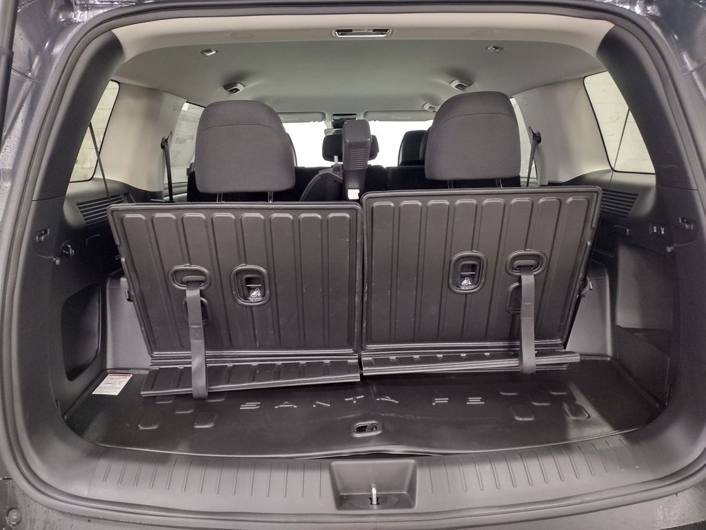 2026 Hyundai Santa Fe SE