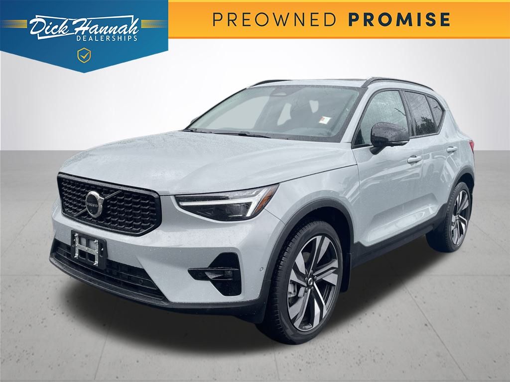 Dick Hannah Dealerships - 2025 Volvo XC40 B5 Plus Dark Theme For Sale in Vancouver, WA