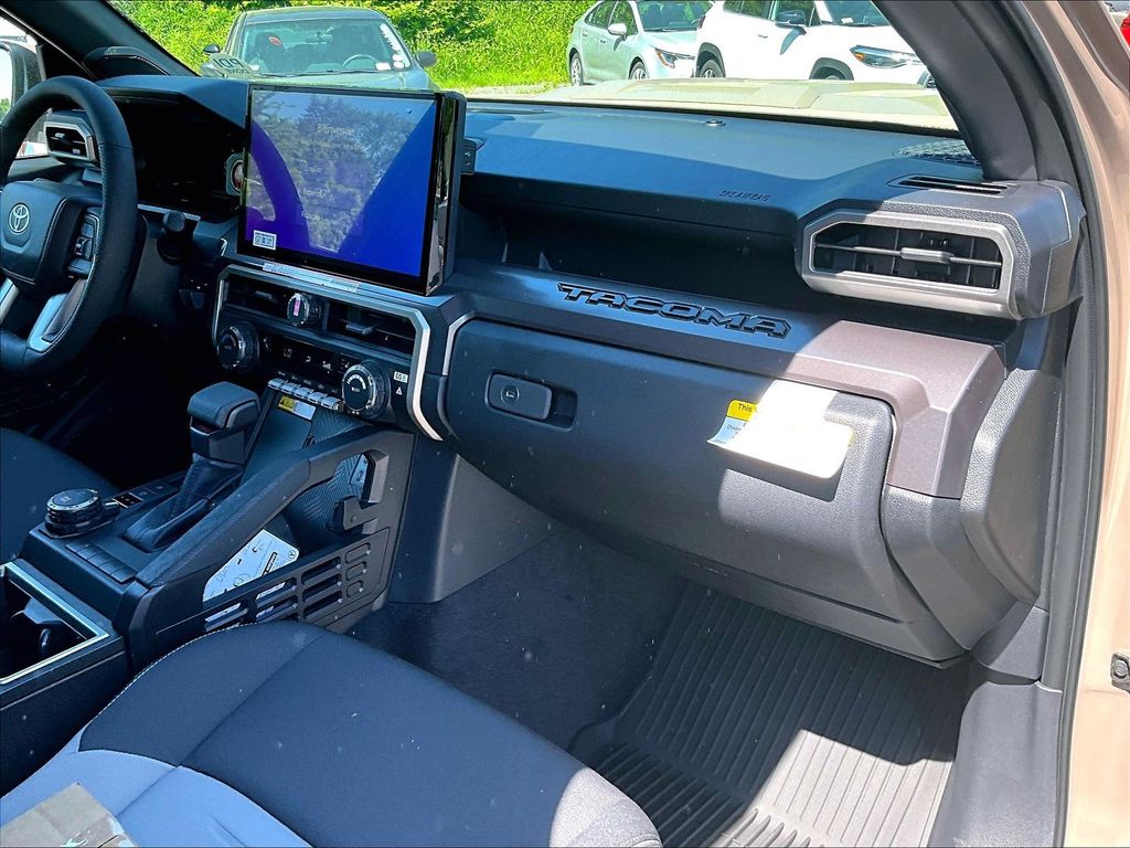 2026 Toyota Tacoma — photo 9