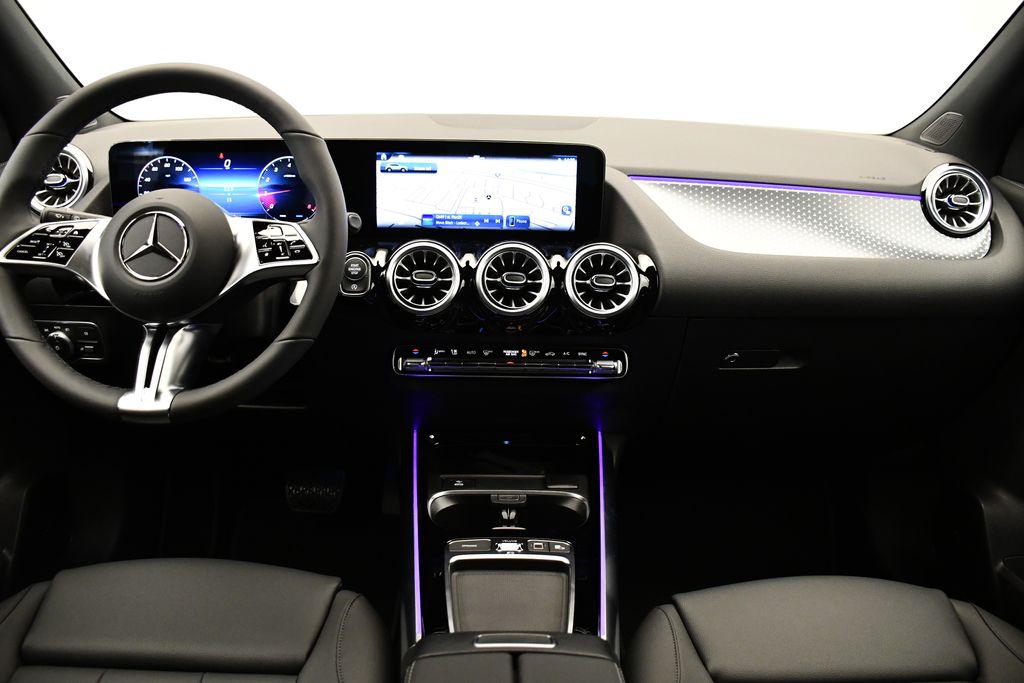 Thumbnail: 2025 Mercedes-Benz GLA - 18