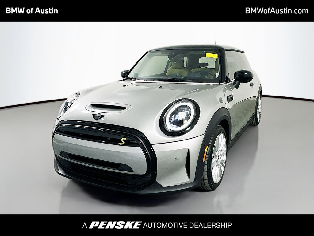 2024 MINI Cooper SE -
                Austin, TX