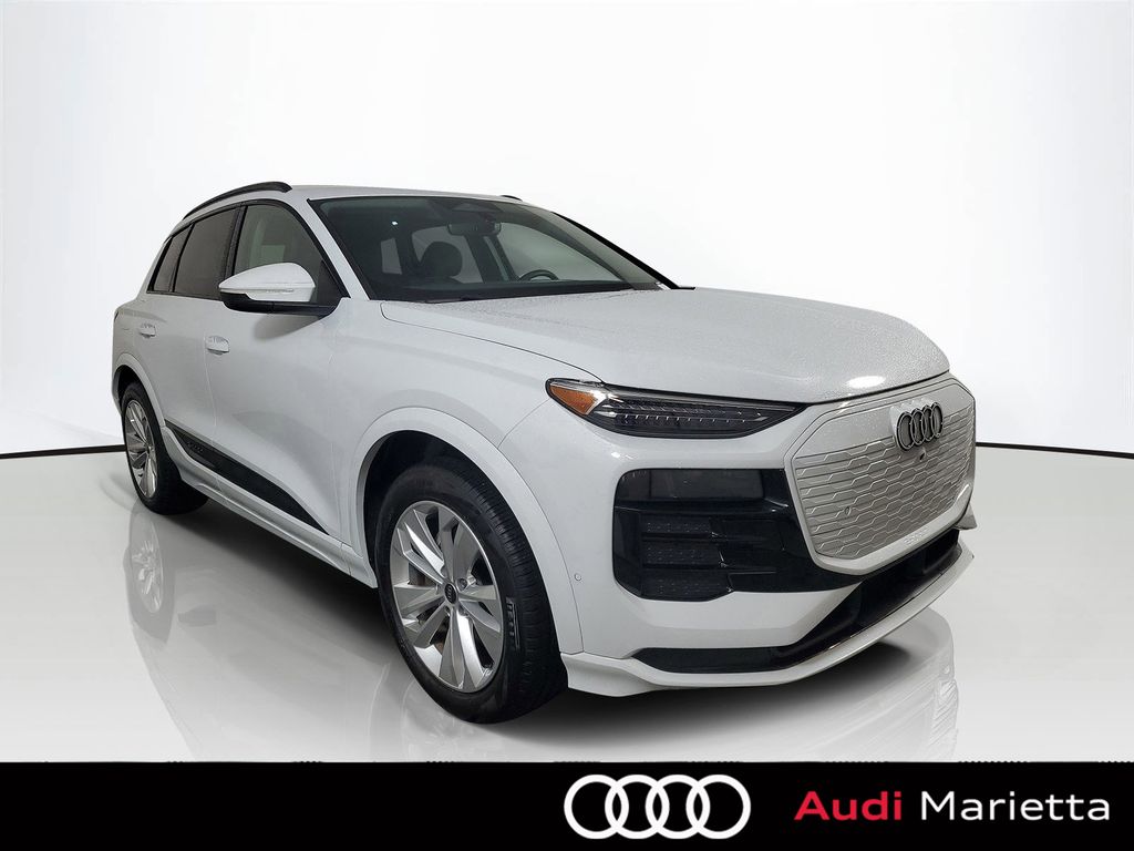 2025 Audi Q6 e-tron Premium Plus RWD