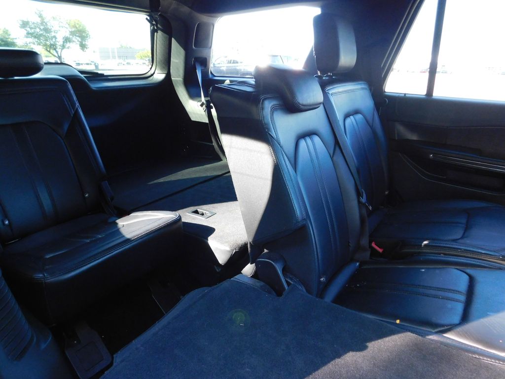 Thumbnail: 2019 Ford Expedition - 5
