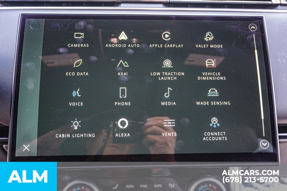 Used 2023 Black Land Rover SE image 35