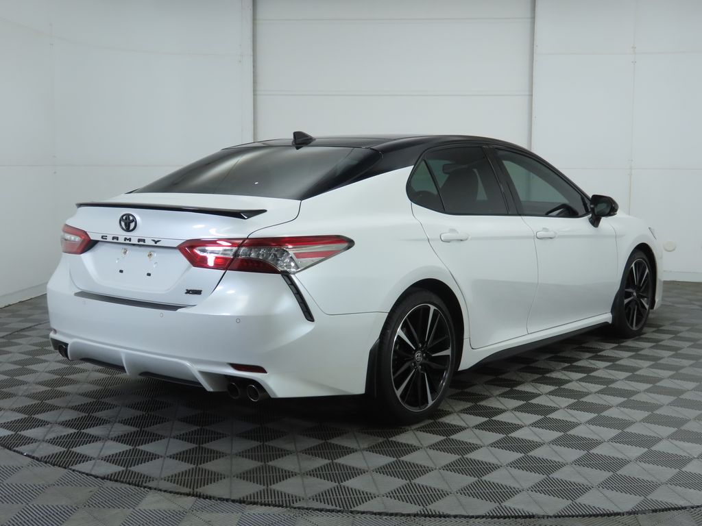 Thumbnail: 2019 Toyota Camry - 5