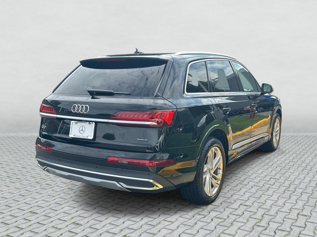 Thumbnail: 2022 Audi Q7 - 5
