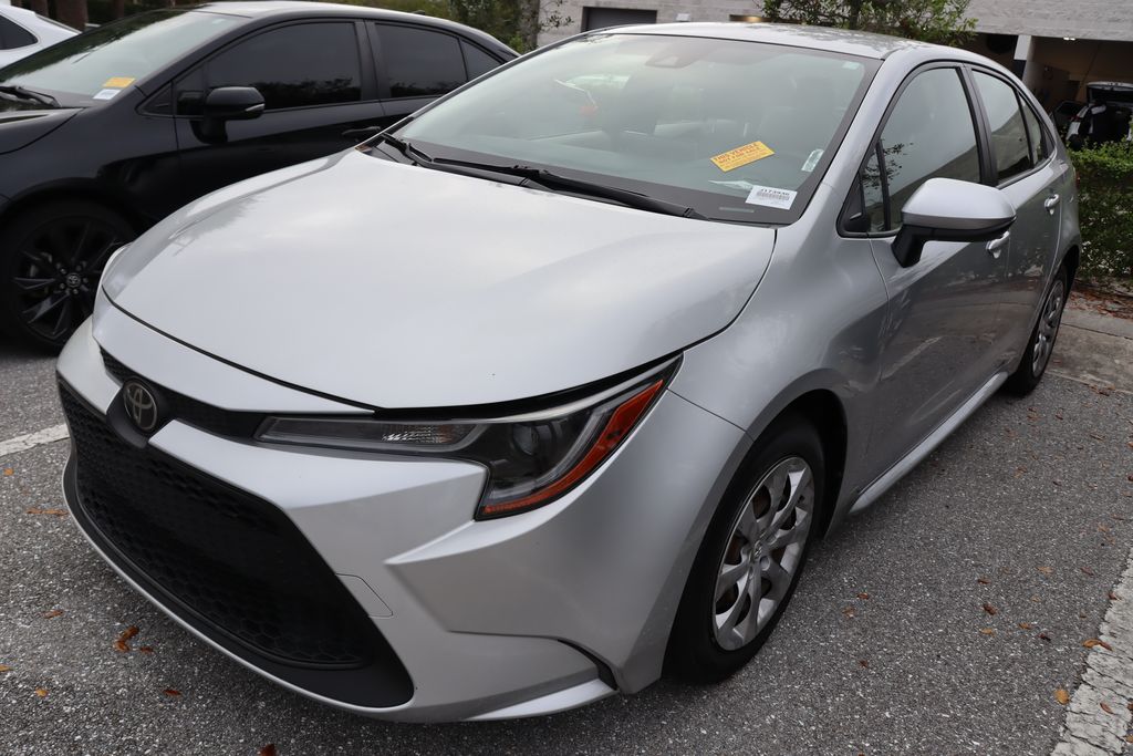 2021 Toyota Corolla LE 2