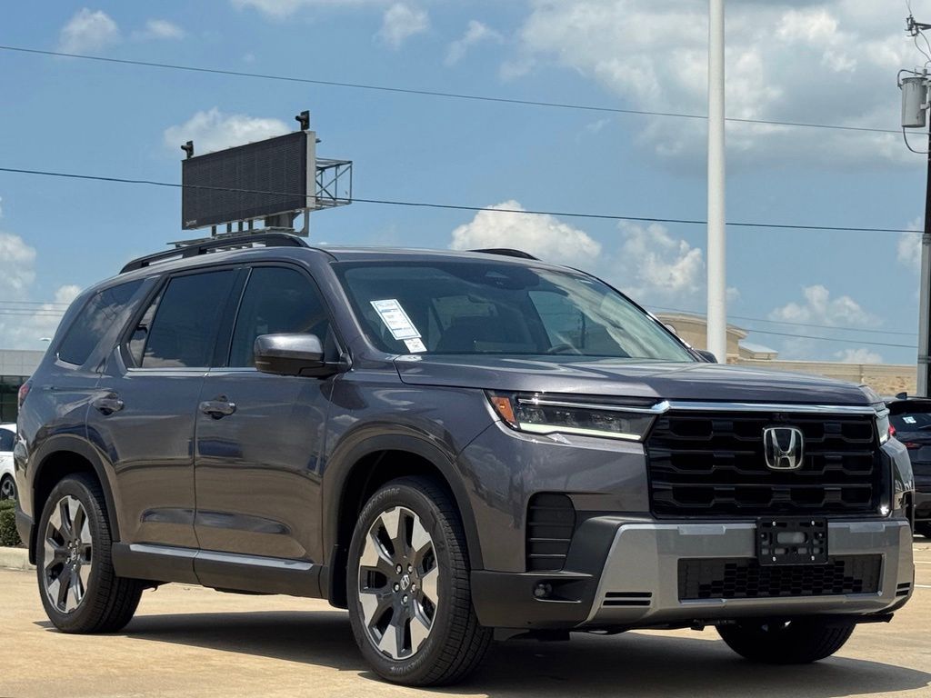 2026 Honda Pilot Elite  at Community Honda