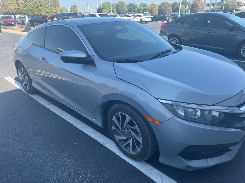 Thumbnail: 2016 Honda Civic - 3