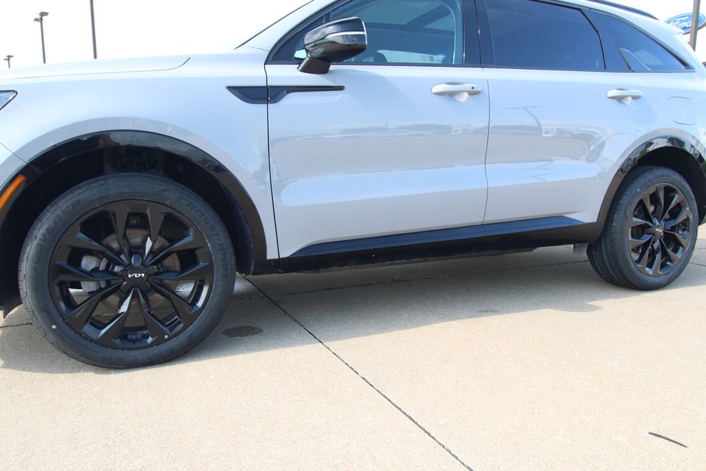 Used 2023 Kia Sorento SUV
