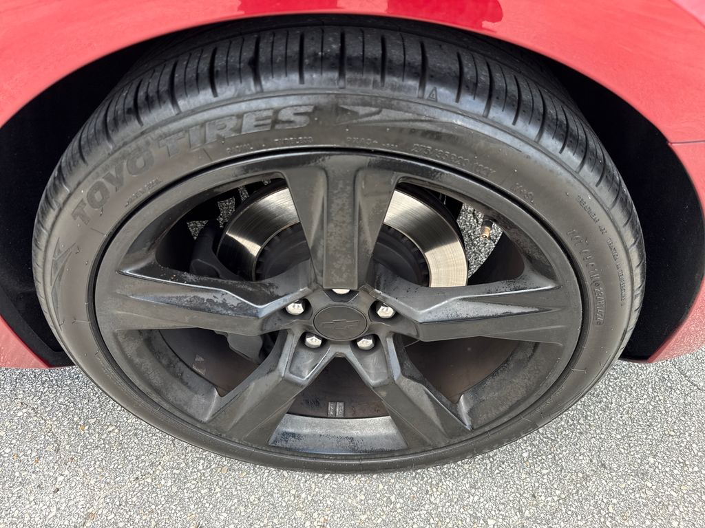 Used 2016 Red Chevrolet SS image 12
