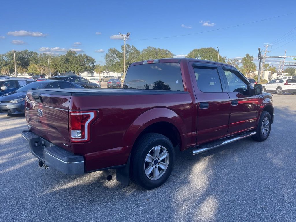 2015 Ford F-150 XLT 4