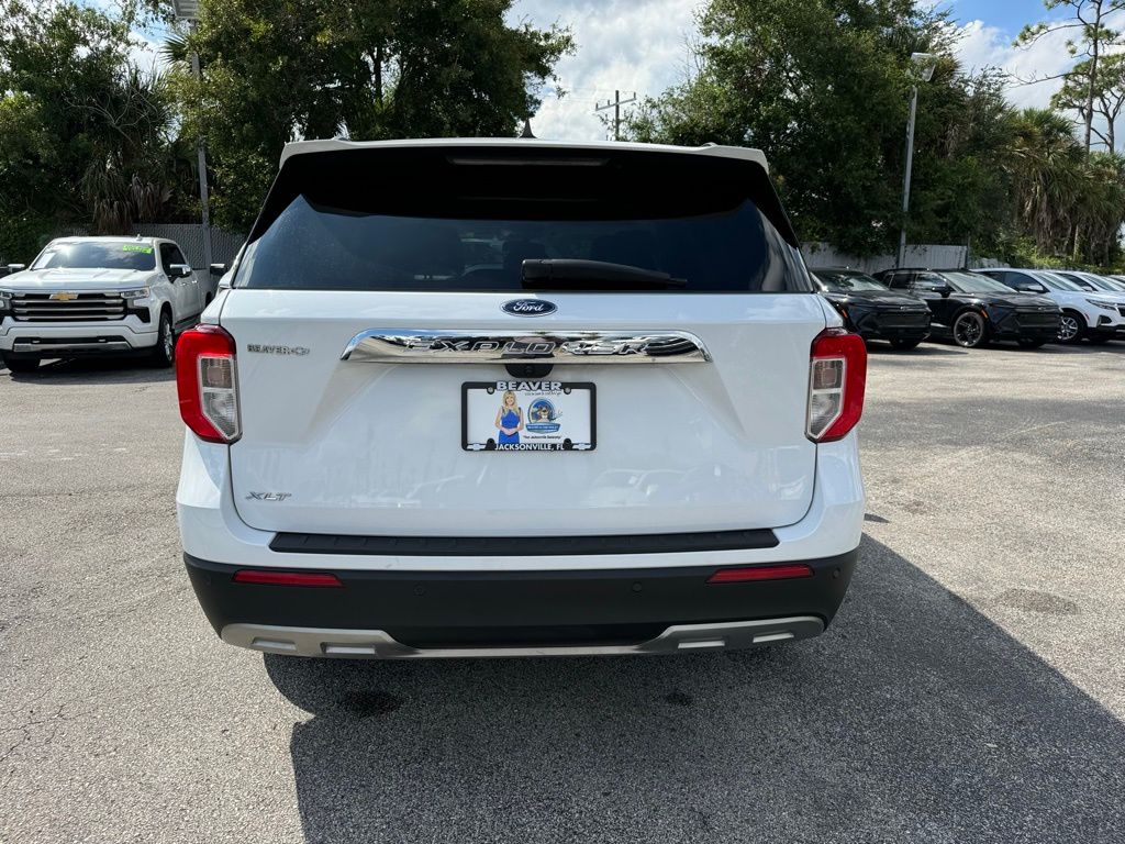 2023 Ford Explorer XLT 7