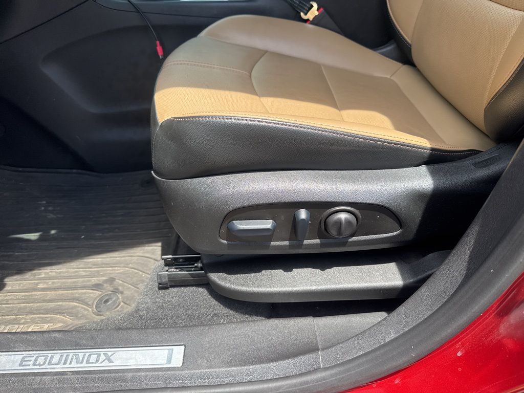 Thumbnail: 2023 Chevrolet Equinox - 7