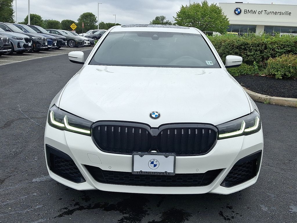 Thumbnail: 2021 BMW 5 Series - 2