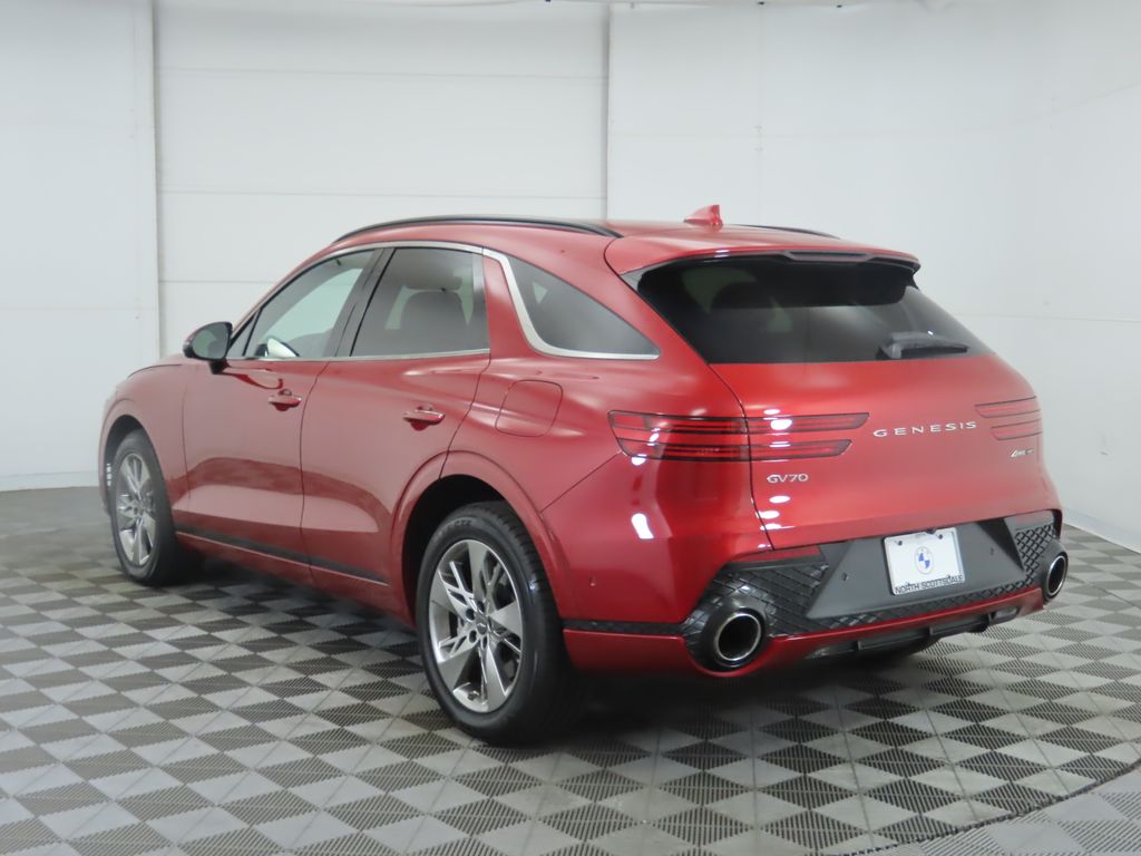 Thumbnail: 2022 Genesis GV70 - 7