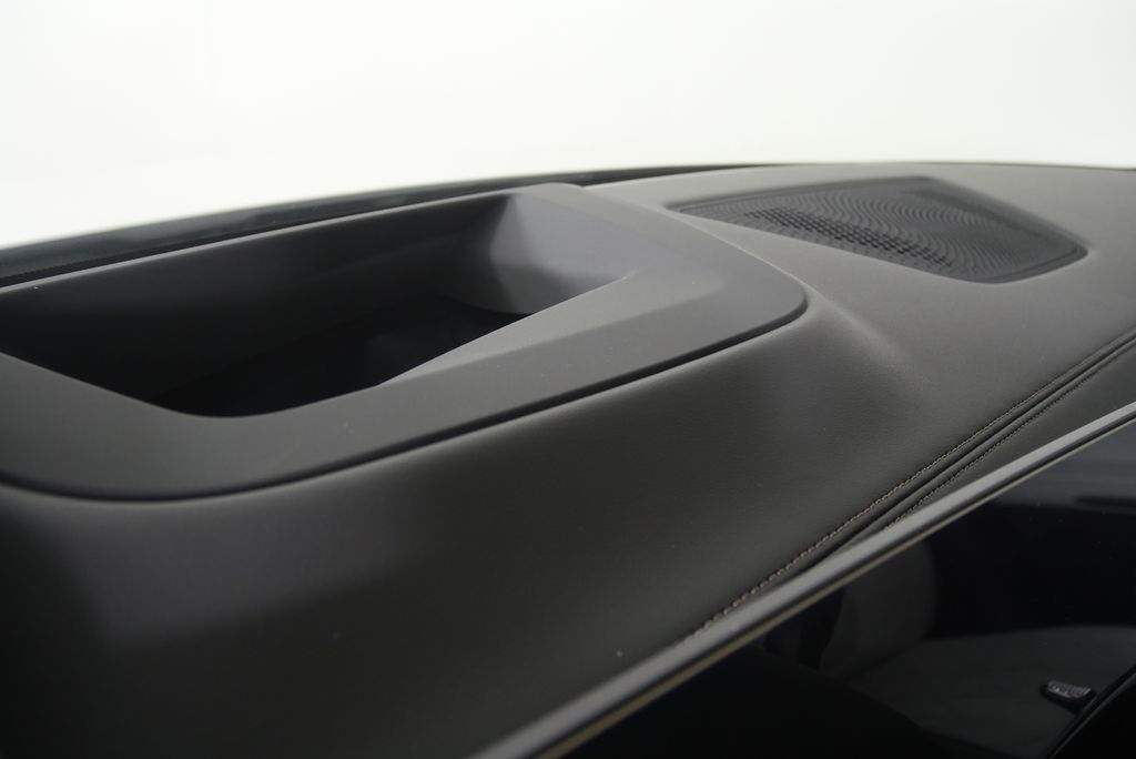 Thumbnail: 2026 BMW X5 - 17