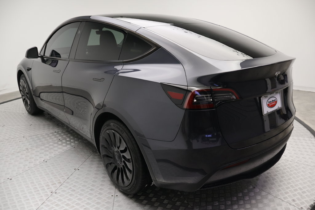 Thumbnail: 2024 Tesla Model Y - 10