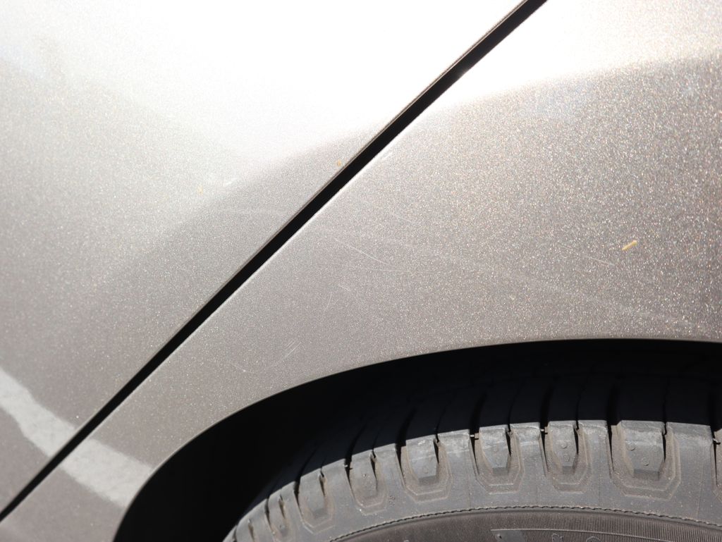 Thumbnail: 2015 Hyundai Elantra - 26