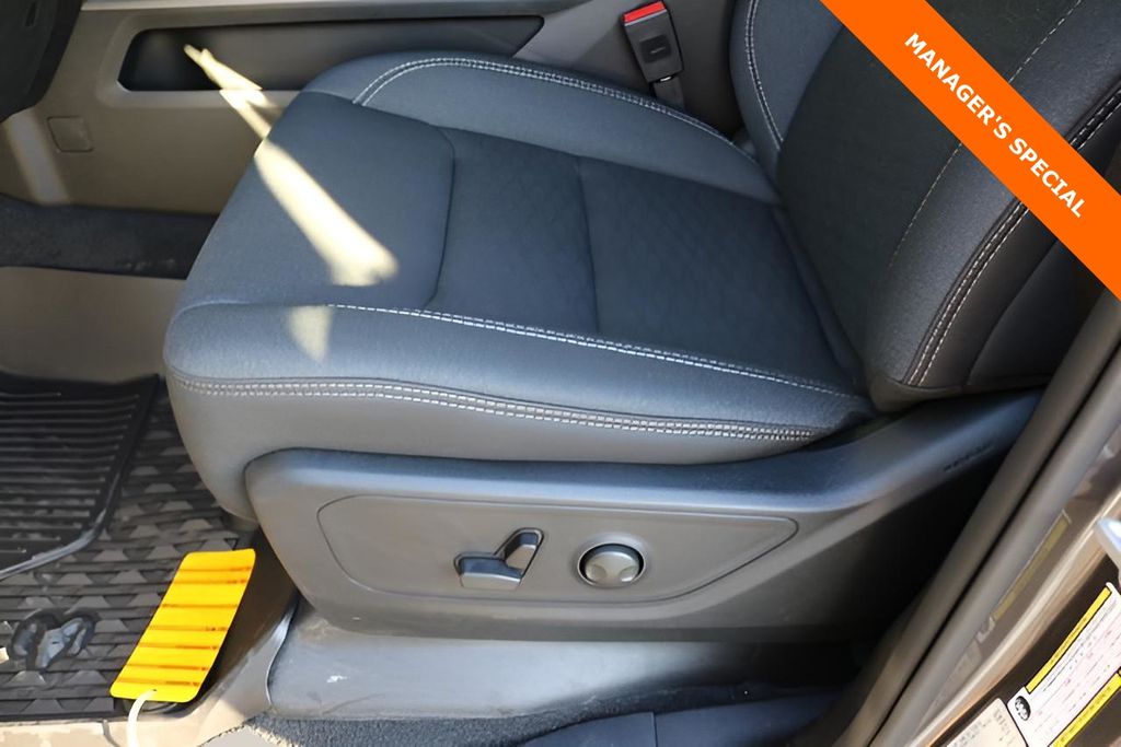 New Car 2025 Ram 1500  Big Horn/lone Star For Sale Under $40,000 In Austin, Texas