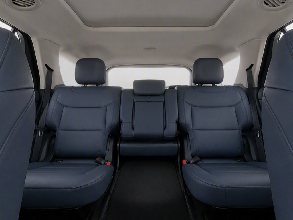 New 2026 Carbonized Gray Metallic Ford Active image 16