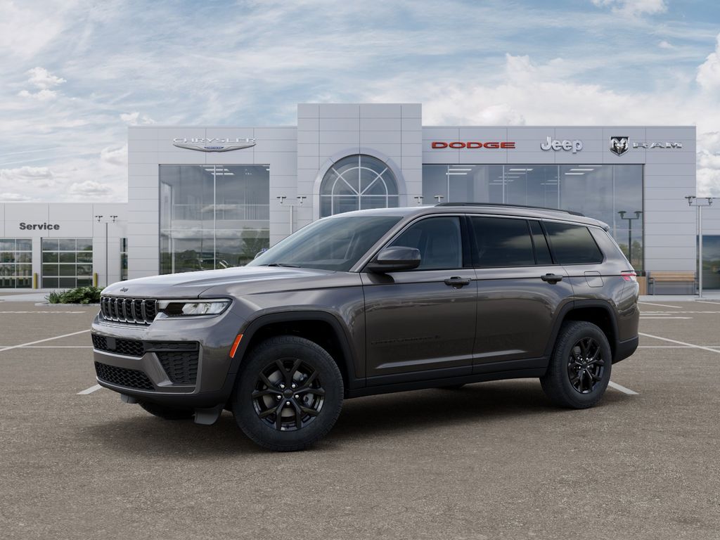 New 2026 Baltic Gray Metallic Clearcoat Jeep Altitude image 2