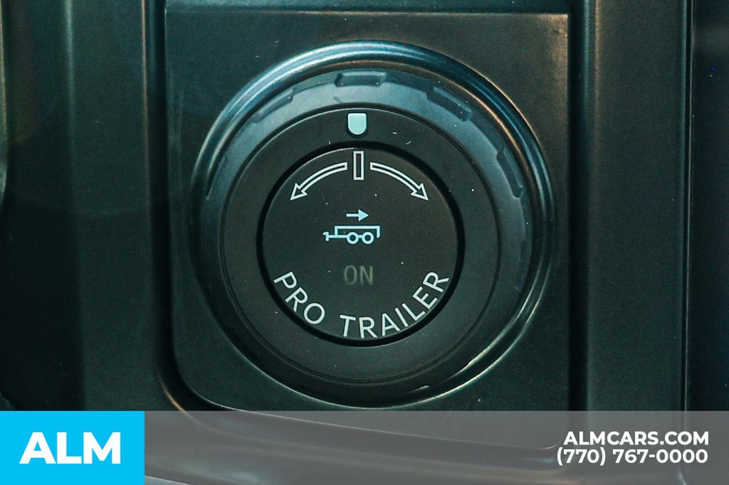 Used 2025 Black Ford Platinum image 45