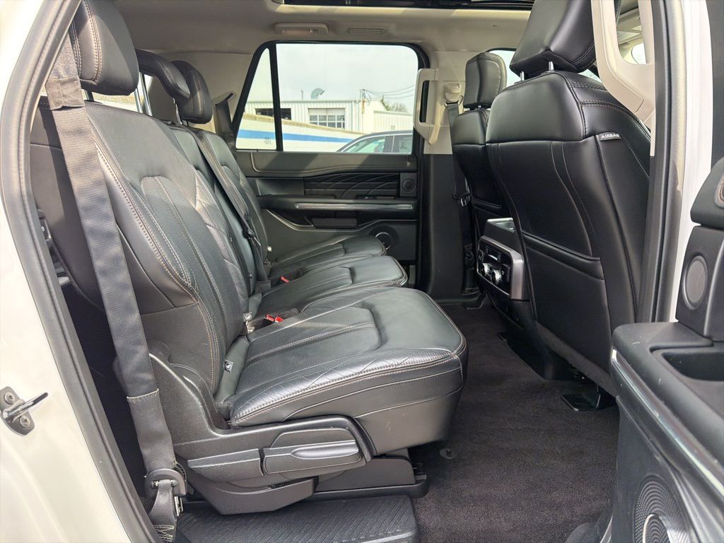 Thumbnail: 2019 Ford Expedition MAX - 24