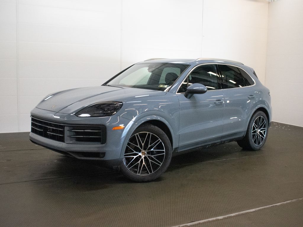 Gray (Arctic Grey) 2024 Porsche Cayenne AWD SUV / Crossover All-Wheel Drive 8-Speed Automatic