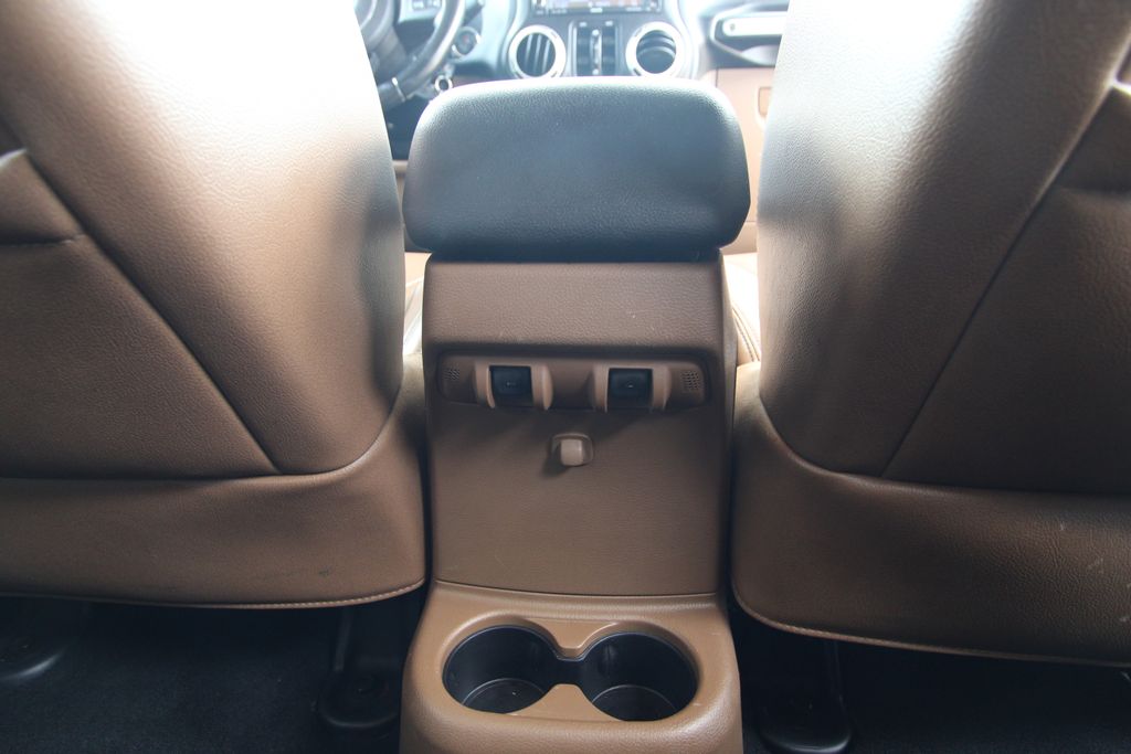 Used 2013 Jeep Wrangler SUV