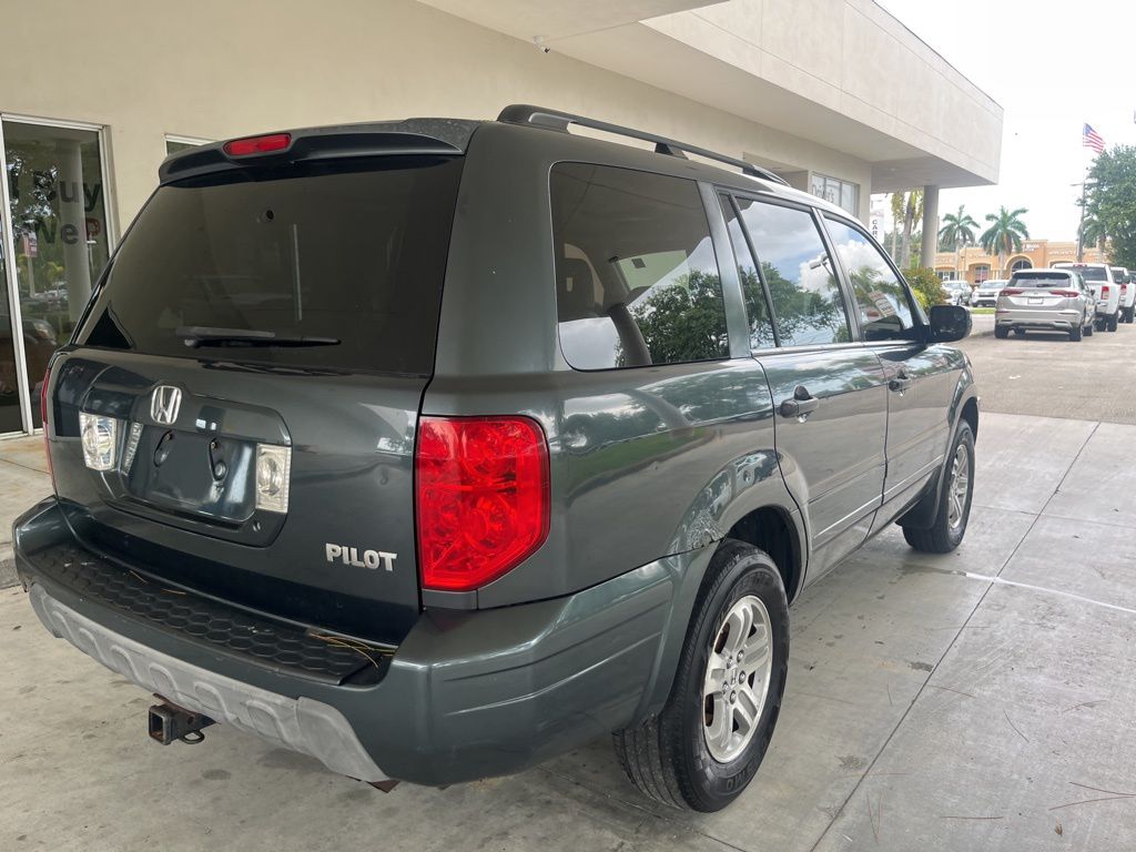 Used 2005 Honda Pilot EX with VIN 2HKYF18685H560276 for sale in Miami, FL