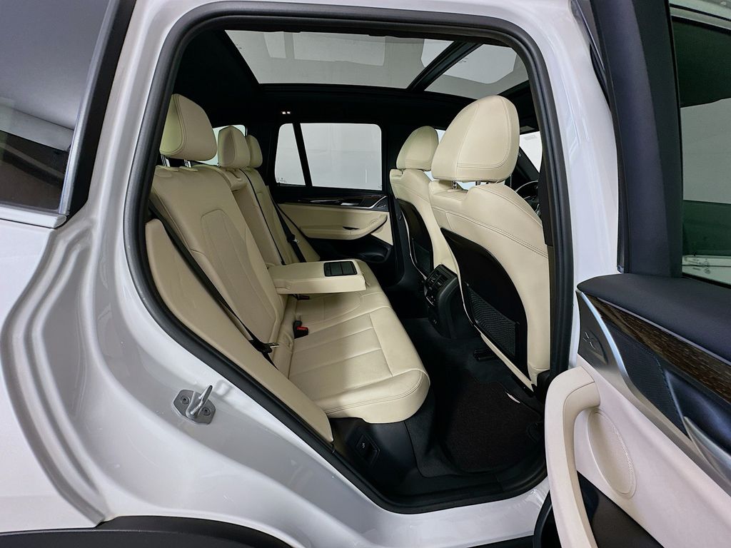 Thumbnail: 2023 BMW X3 - 29