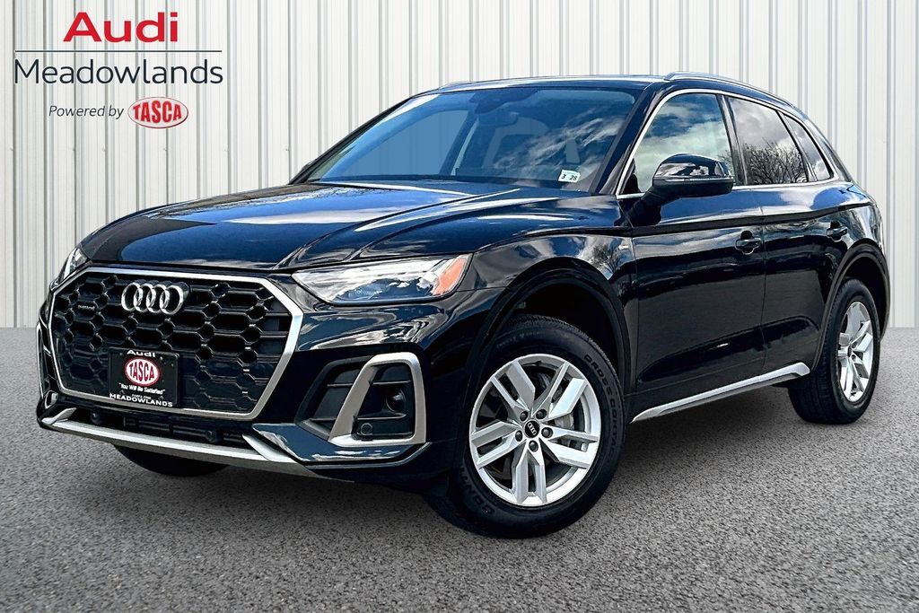 2023 Audi Q5 45 S line Premium