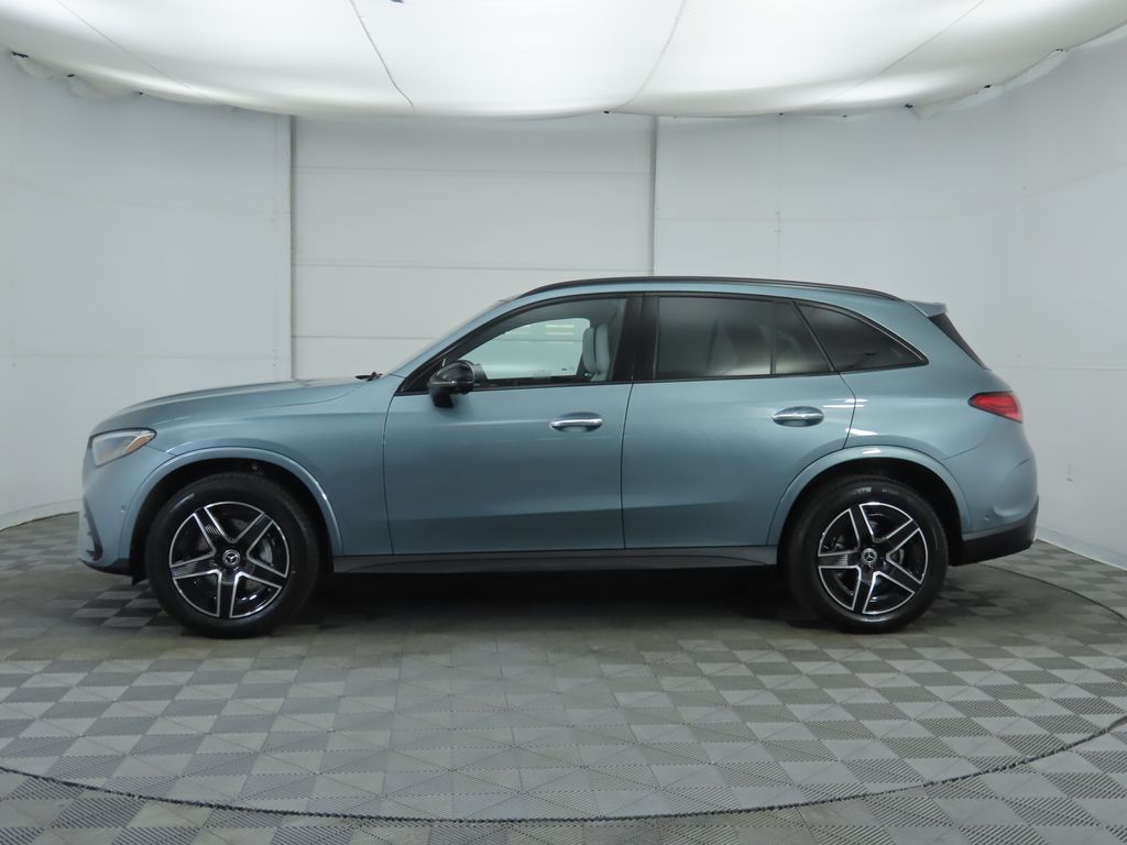 Thumbnail: 2026 Mercedes-Benz GLC - 8