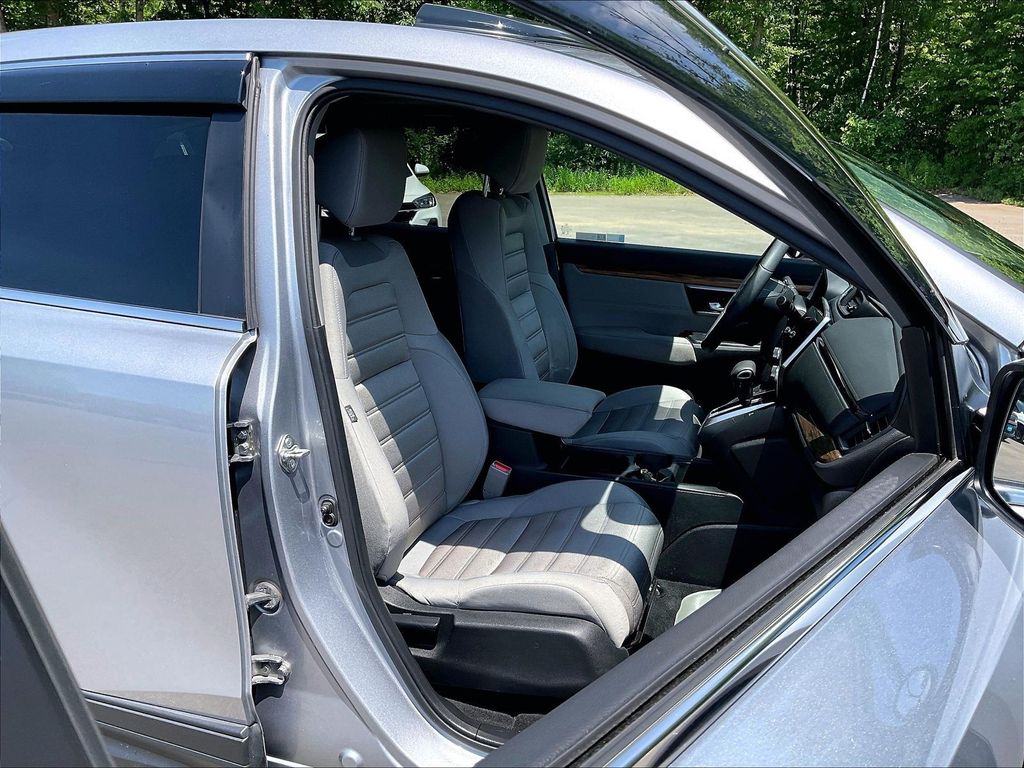 2018 Honda CR-V — photo 11