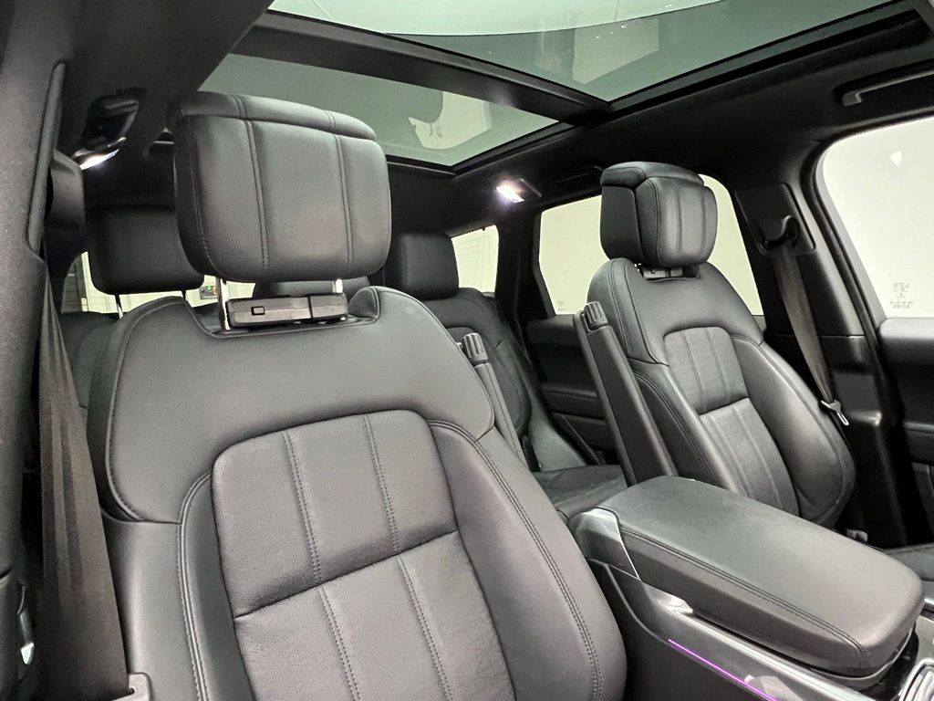 Thumbnail: 2020 Land Rover Range Rover Sport - 7