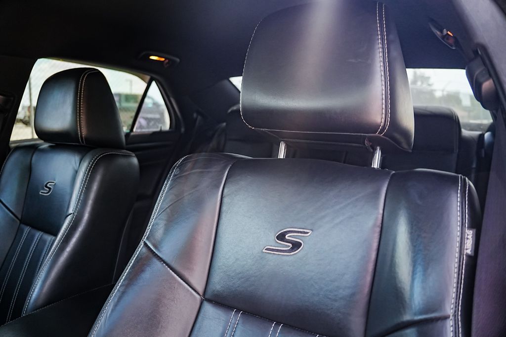 Used Car 2016 Chrysler 300  S For Sale In Taylor, Texas