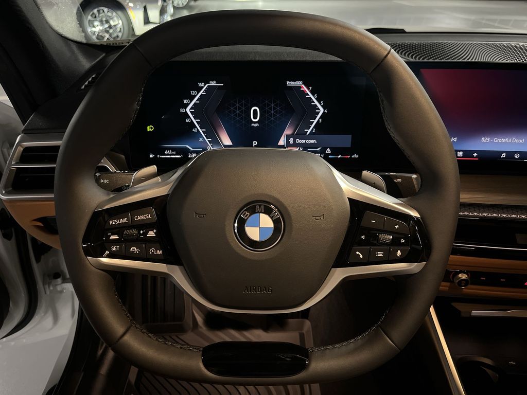 Thumbnail: 2025 BMW 3 Series - 14