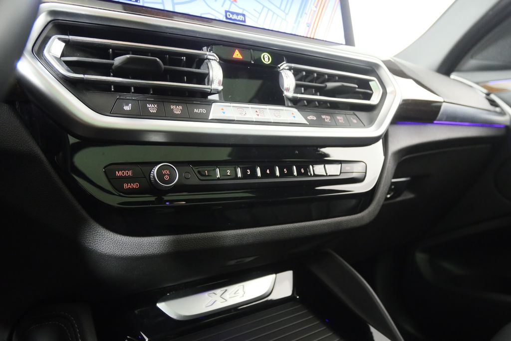 Thumbnail: 2024 BMW X4 - 24