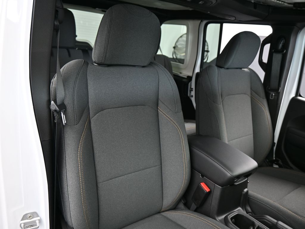 New 2026 Bright White Clearcoat Jeep Sport image 39