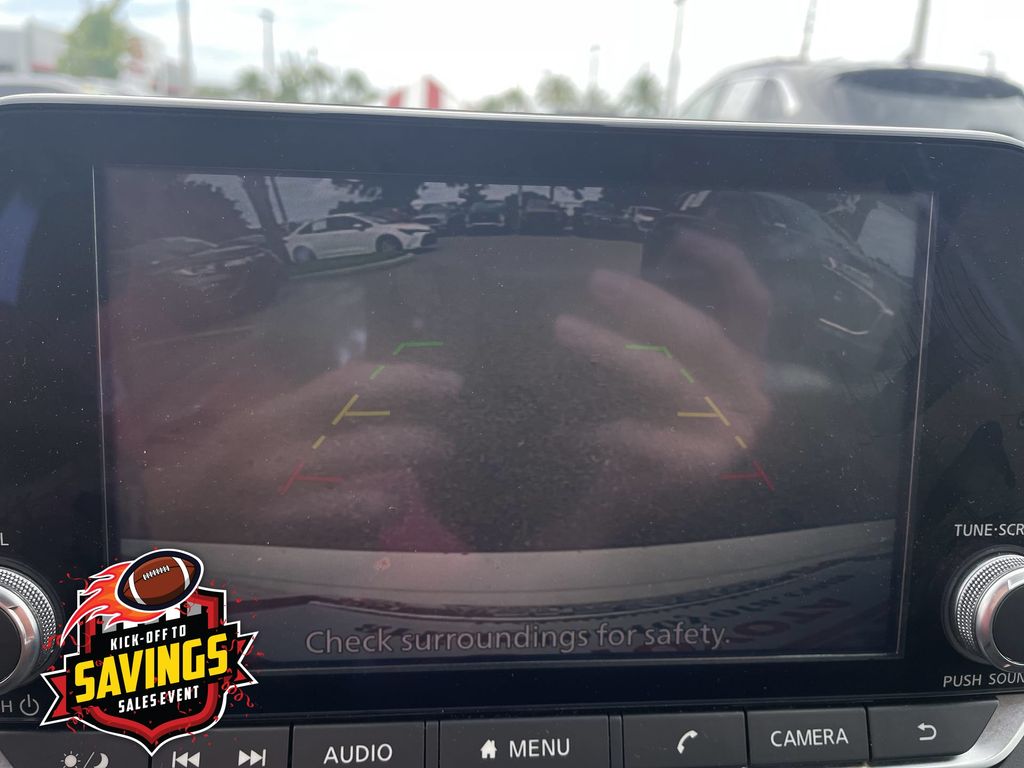 Used 2024 Nissan Altima Sedan