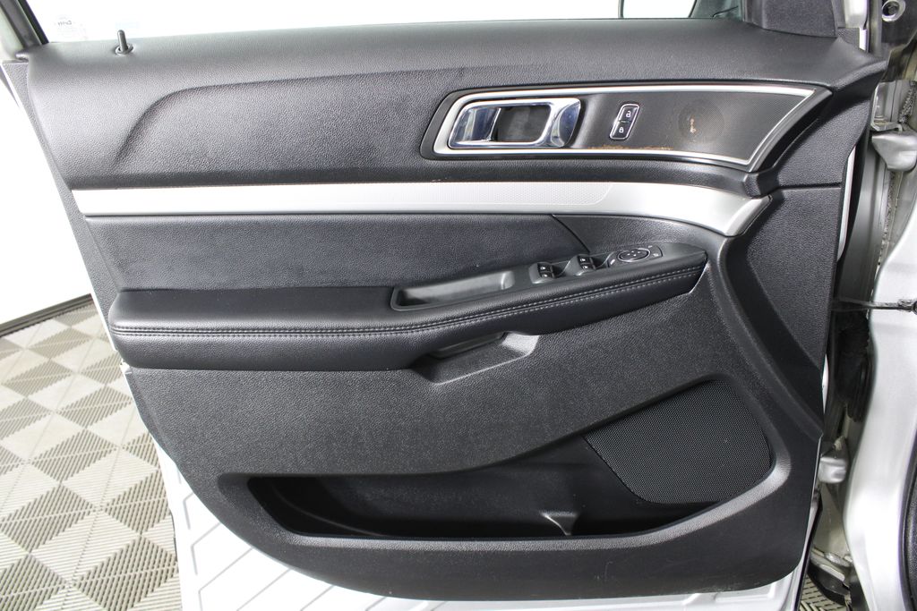 Used 2017 Ford Explorer for sale in 