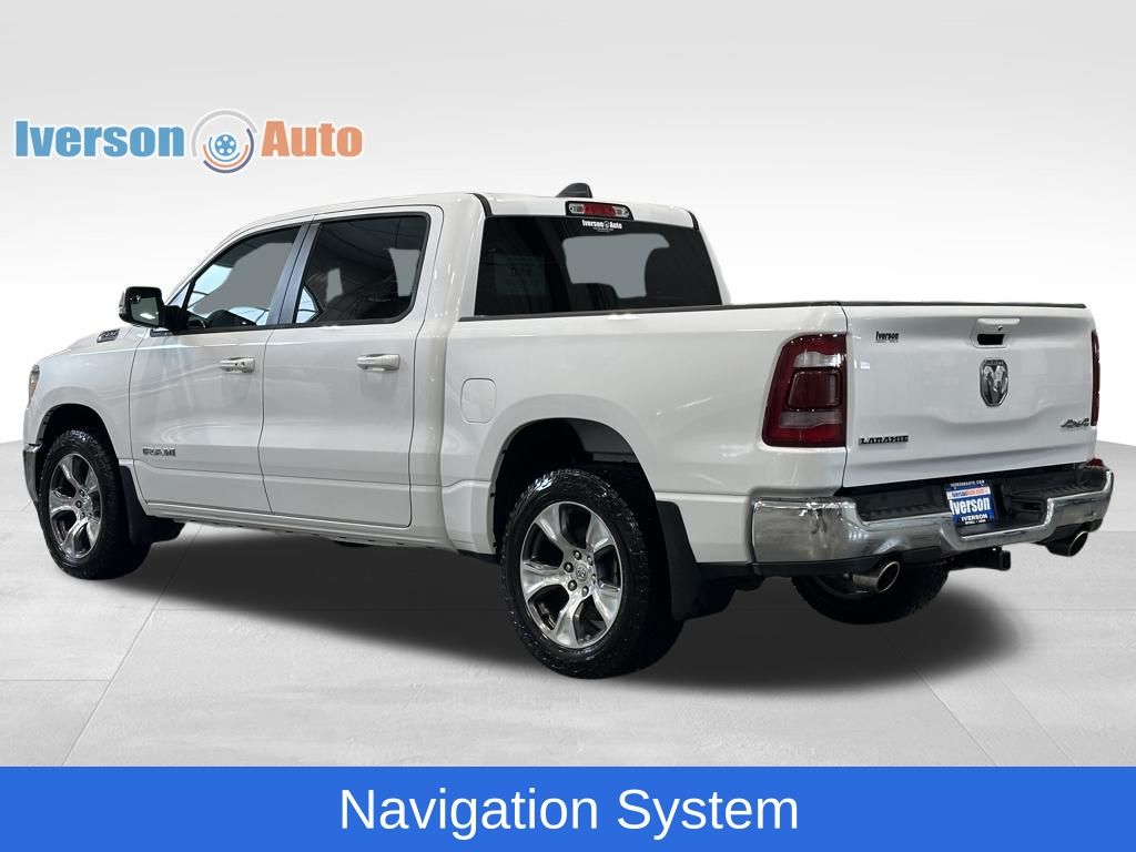 View vehicle photo 7