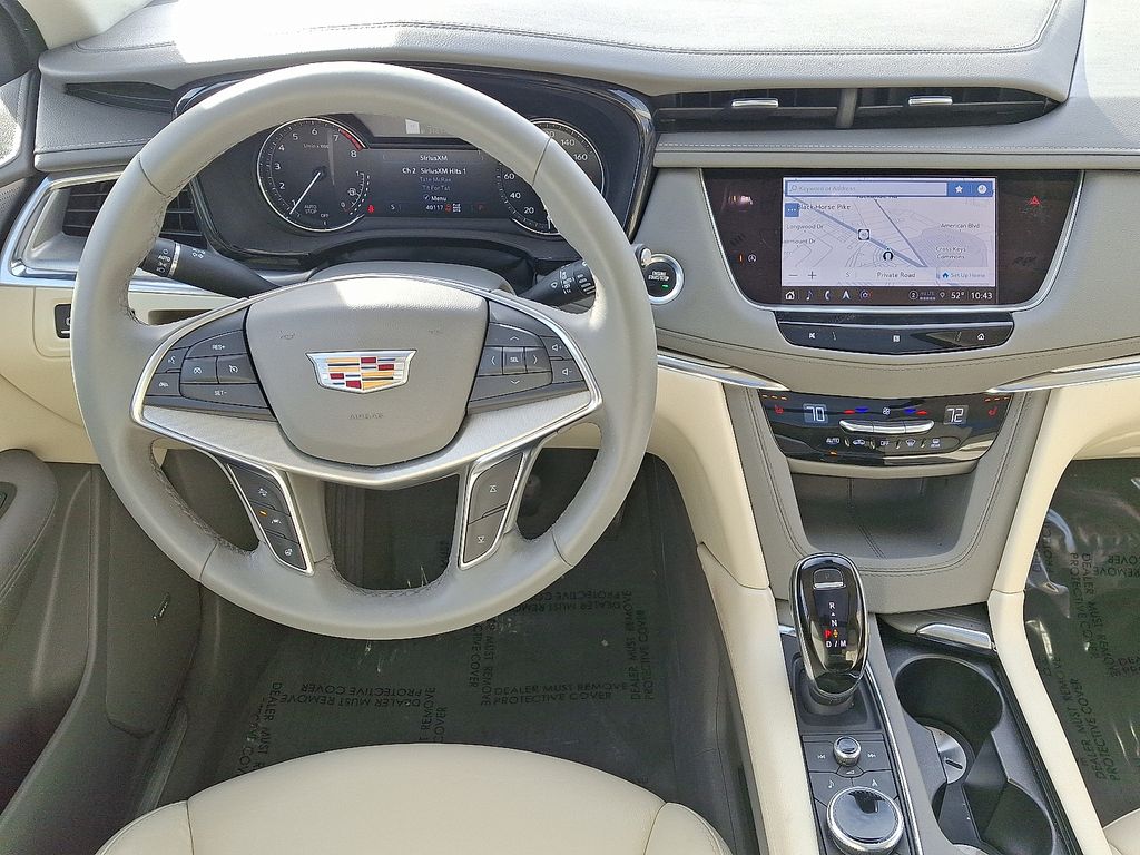 Thumbnail: 2021 Cadillac XT5 - 12