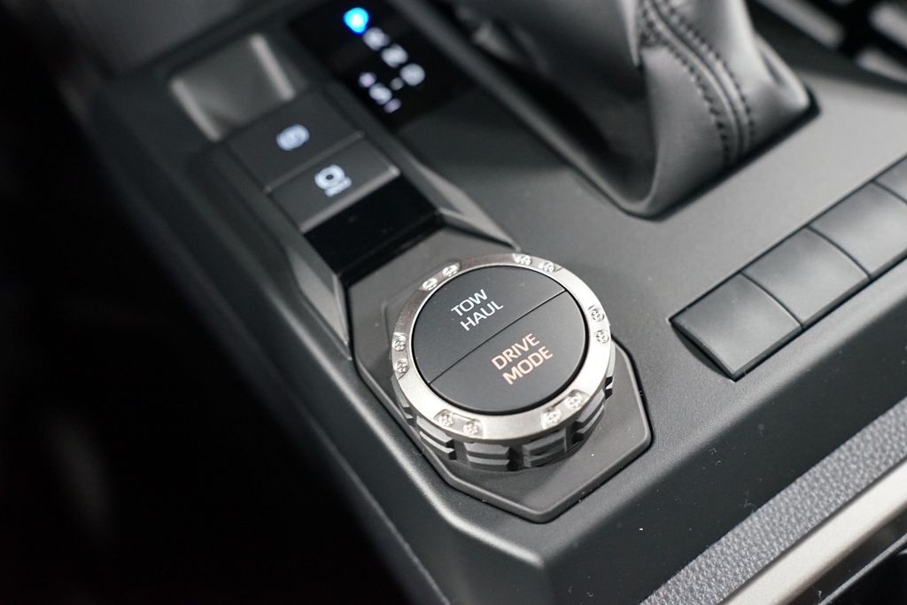 Thumbnail: 2026 Toyota 4Runner - 24