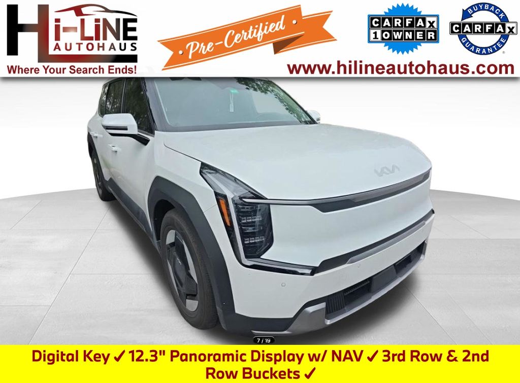 Snow White Pearl 2024 Kia EV9 Light Long Range RWD SUV / Crossover Rear-Wheel Drive 1-Speed Automatic