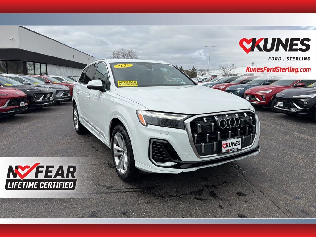 Glacier White Metallic 2025 Audi Q7 SUV / Crossover All-Wheel Drive 8-Speed Automatic